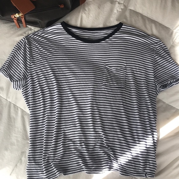 Volcom Tops - Volcom Black & White striped top